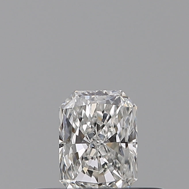0.23 carat Radiant diamond F  VS2