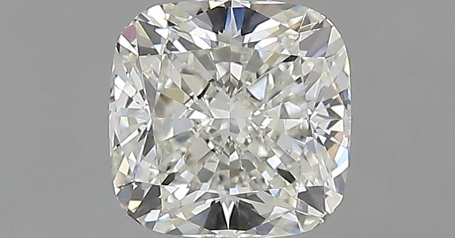 0.90 carat Cushion diamond I VS1 
