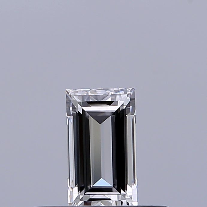 0.27 carat Baguette diamond D IF 