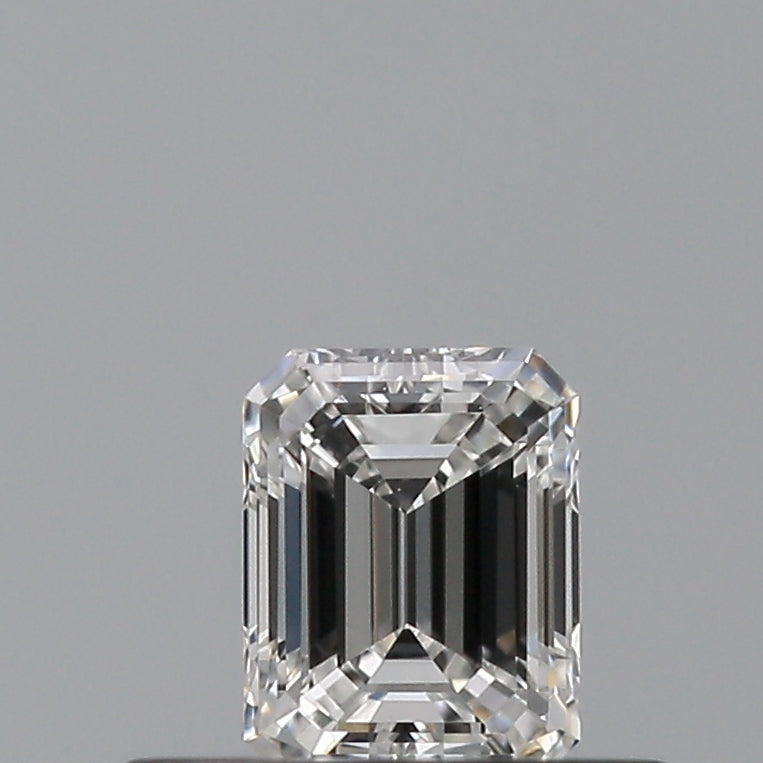 0.28 carat Emerald diamond E  VS1