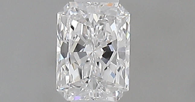 0.23 carat Radiant diamond D  VVS1 