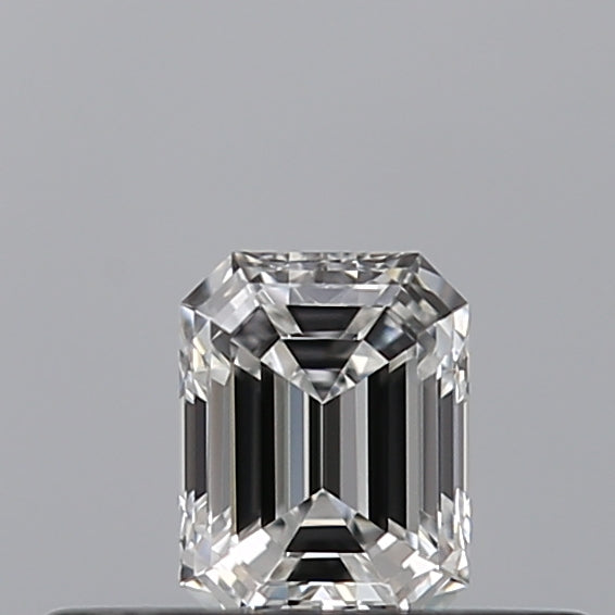 0.23 carat Emerald diamond E VVS2 