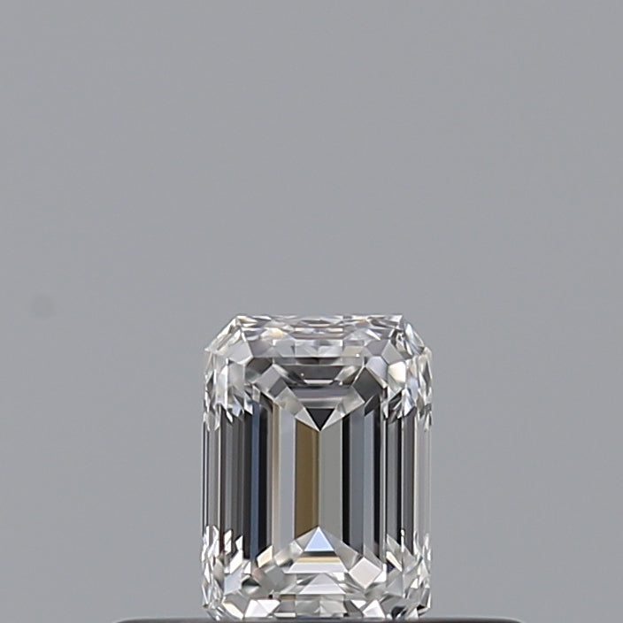 0.24 carat Emerald diamond E IF 