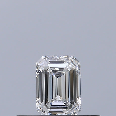 0.23 carat Emerald diamond E VS1 