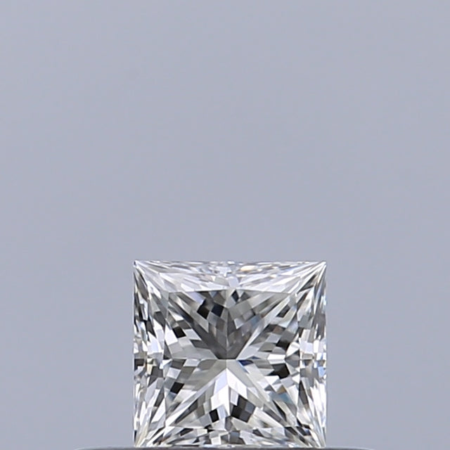 0.23 carat Princess diamond F VVS1 