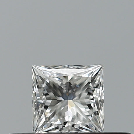 0.23 carat Princess diamond F VVS2 