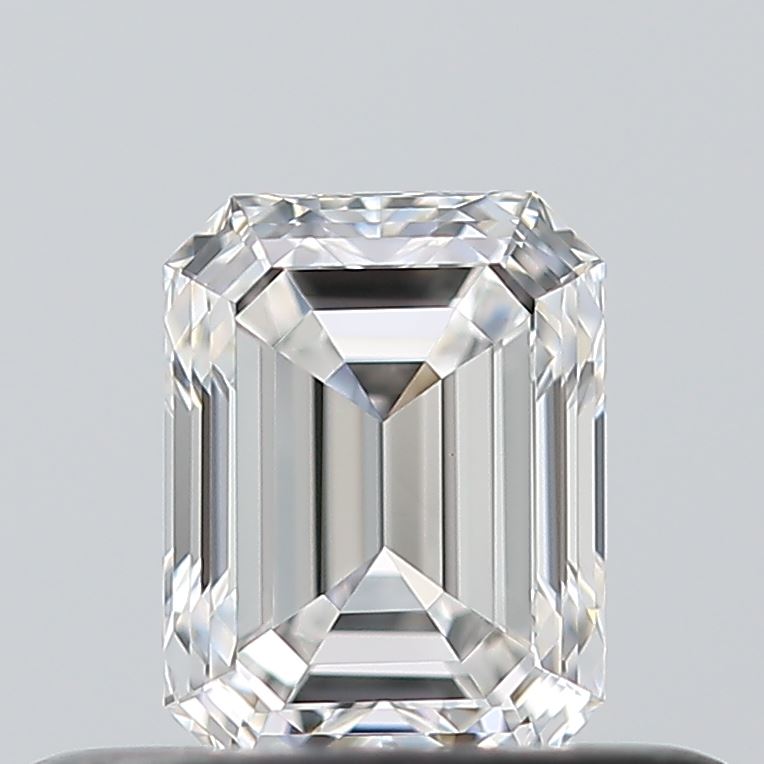 0.37 carat Emerald diamond E  VVS2