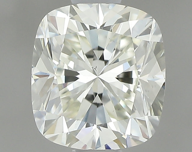 0.90 carat Cushion diamond L VS2 
