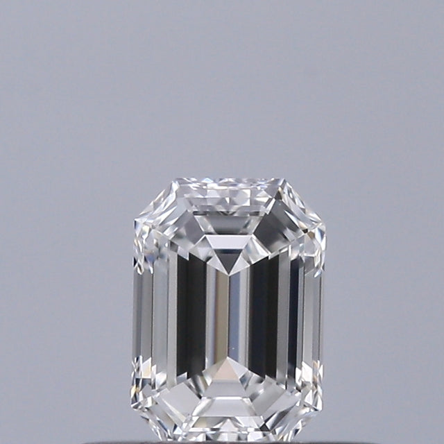 0.30 carat Emerald diamond E VVS2 