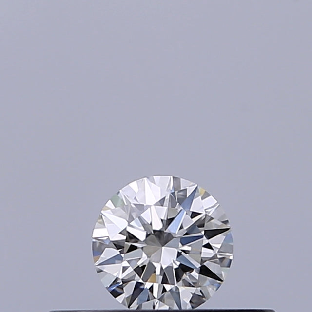 0.18 carat Round diamond E VVS1 Excellent
