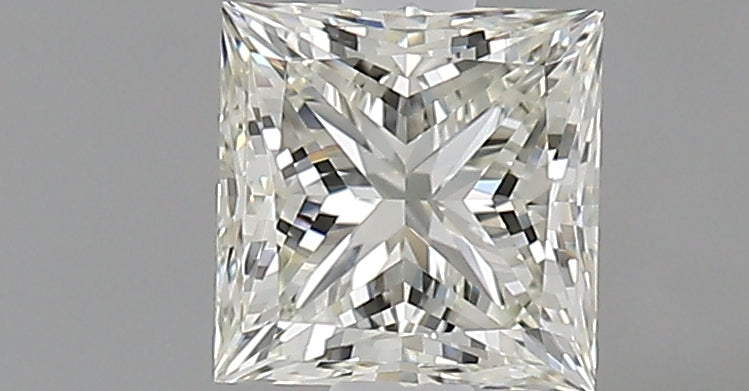 0.75 carat Princess diamond L VVS1 