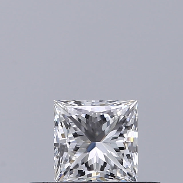 0.32 carat Princess diamond F VVS1 