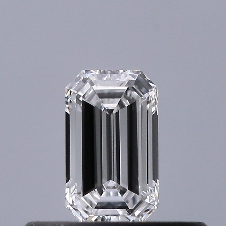 0.28 carat Emerald diamond D VVS1 