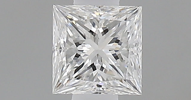 0.33 carat Princess diamond E VVS2 