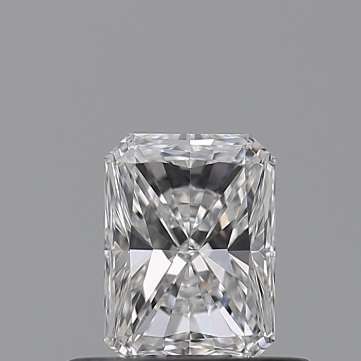 0.43 carat Radiant diamond E  VVS1