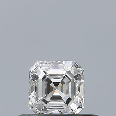 0.31 carat Emerald diamond E VS1 