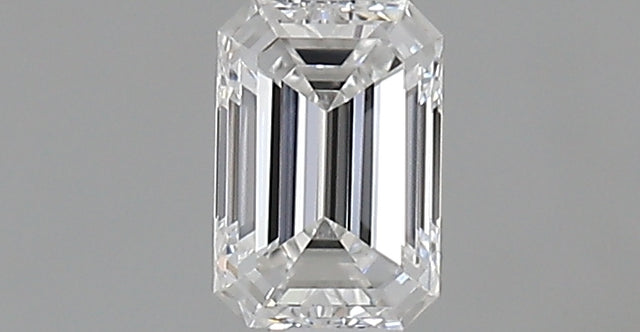 0.31 carat Emerald diamond E  VVS2 