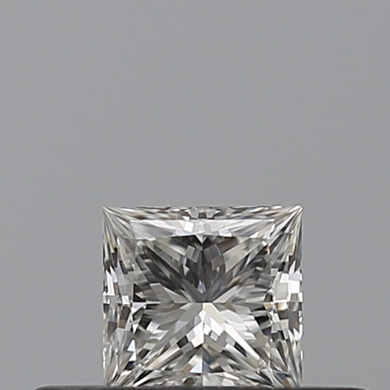 0.23 carat Princess diamond I  VVS1