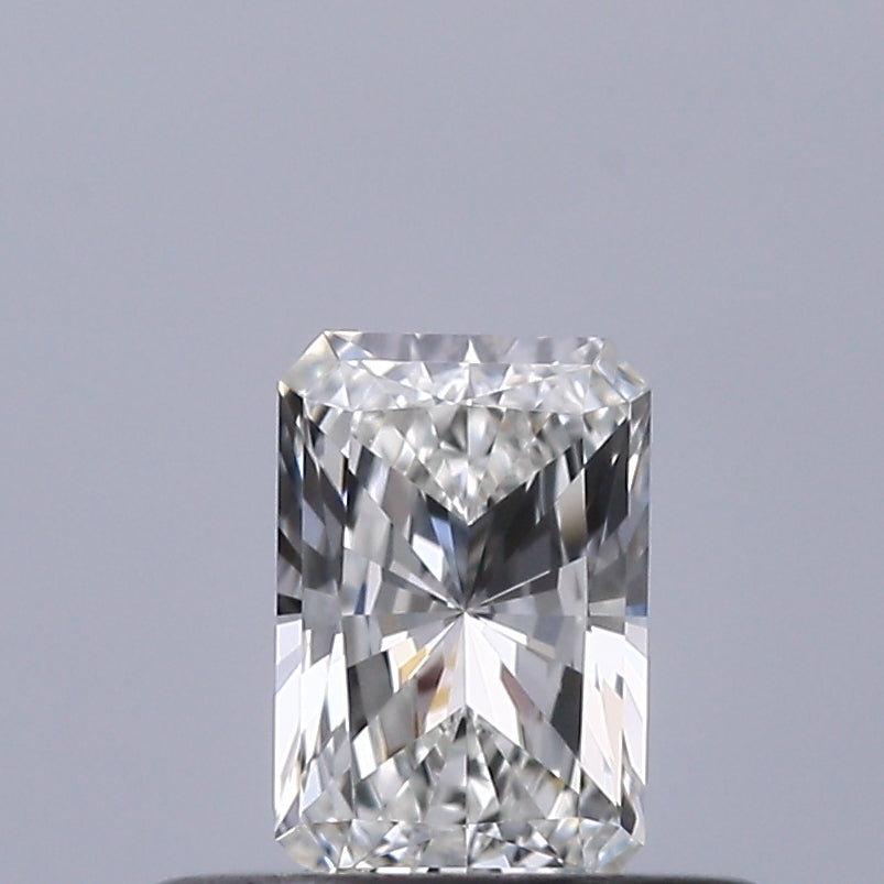 0.30 carat Radiant diamond H VVS1 