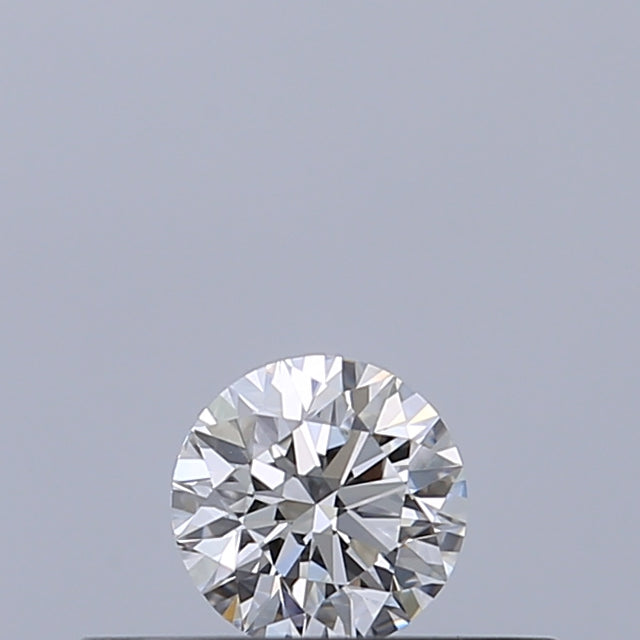 0.18 carat Round diamond E VVS2 Excellent