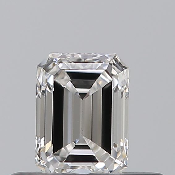 0.30 carat Emerald diamond E  VS1