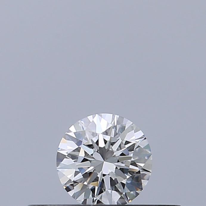 0.18 carat Round diamond E IF Excellent