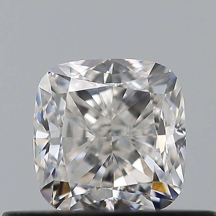 0.50 carat Cushion diamond H  VS2