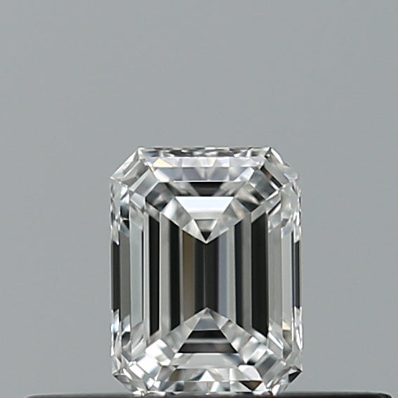 0.24 carat Emerald diamond E VVS1 