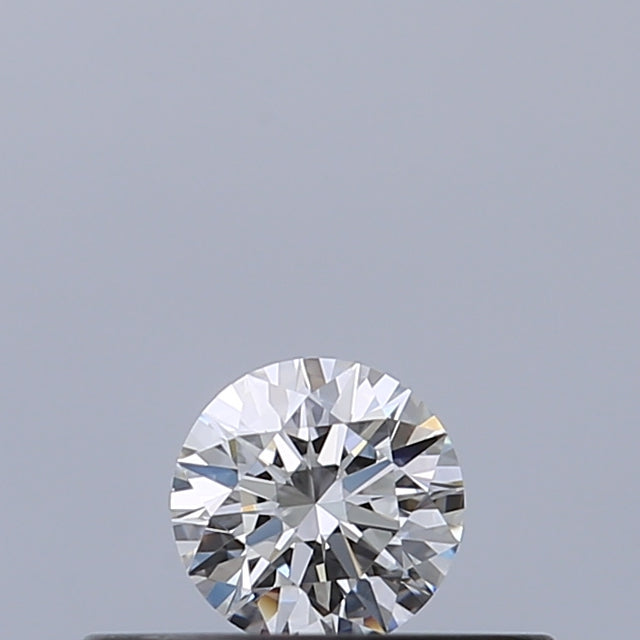 0.18 carat Round diamond E IF Excellent