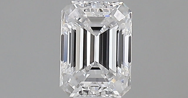 0.30 carat Emerald diamond D VVS2 