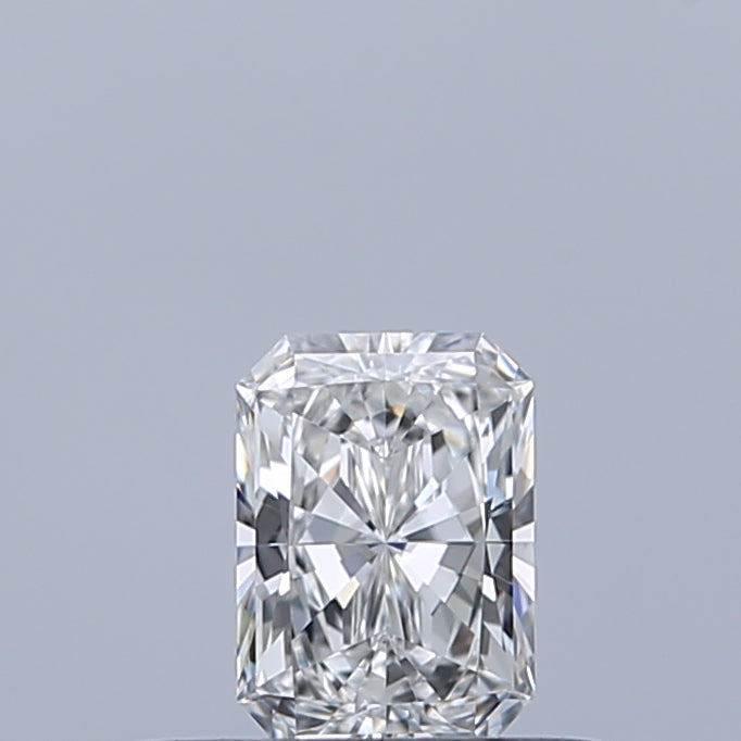 0.26 carat Radiant diamond E VVS1 