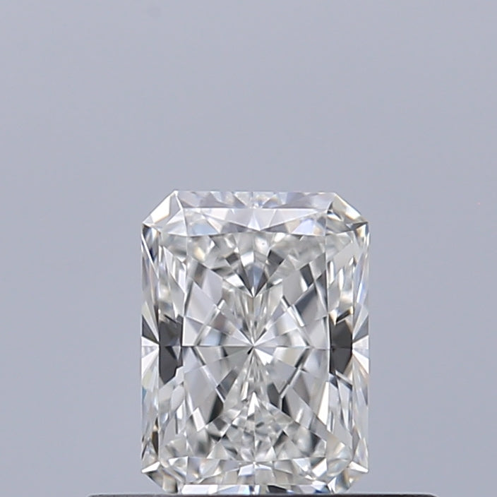 0.40 carat Radiant diamond G VVS2 