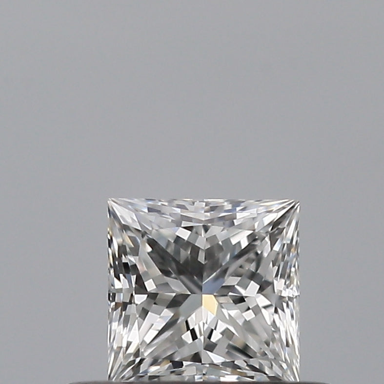 0.34 carat Princess diamond E VS1 
